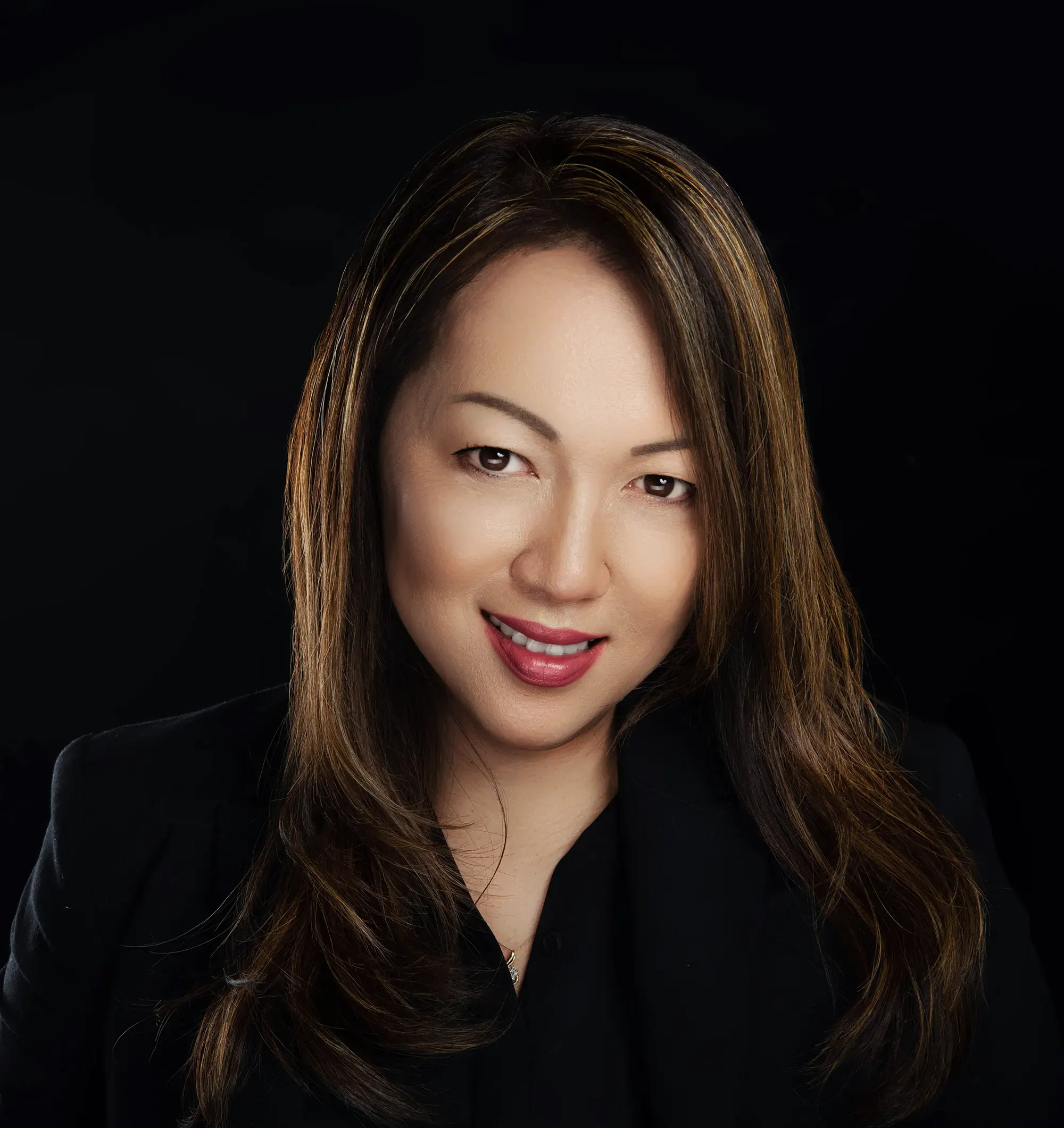 Business interaction captured at Sky Portraits Studio, North Shore, Sydney - corporate photographer